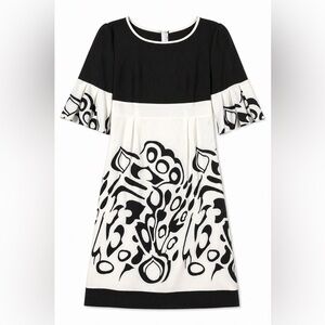 Chic Black & White Printed Puff Sleeve Dress